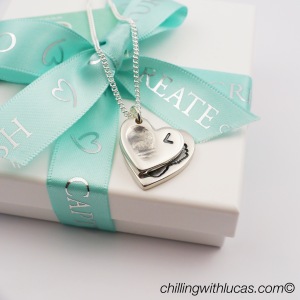 Duo of hearts necklace 